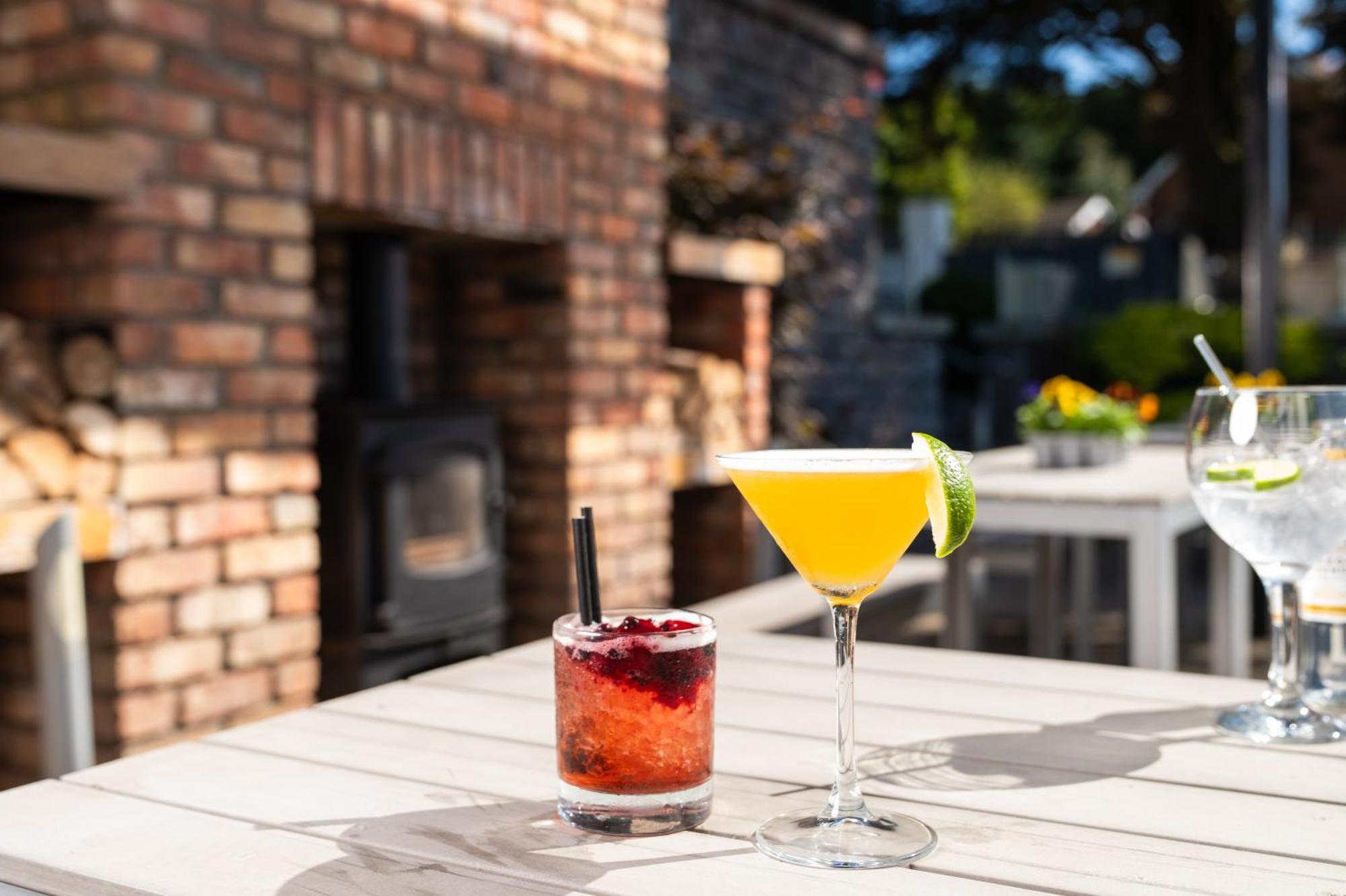 Ivanhoe Inn And Hotel 벨파스트 외부 사진