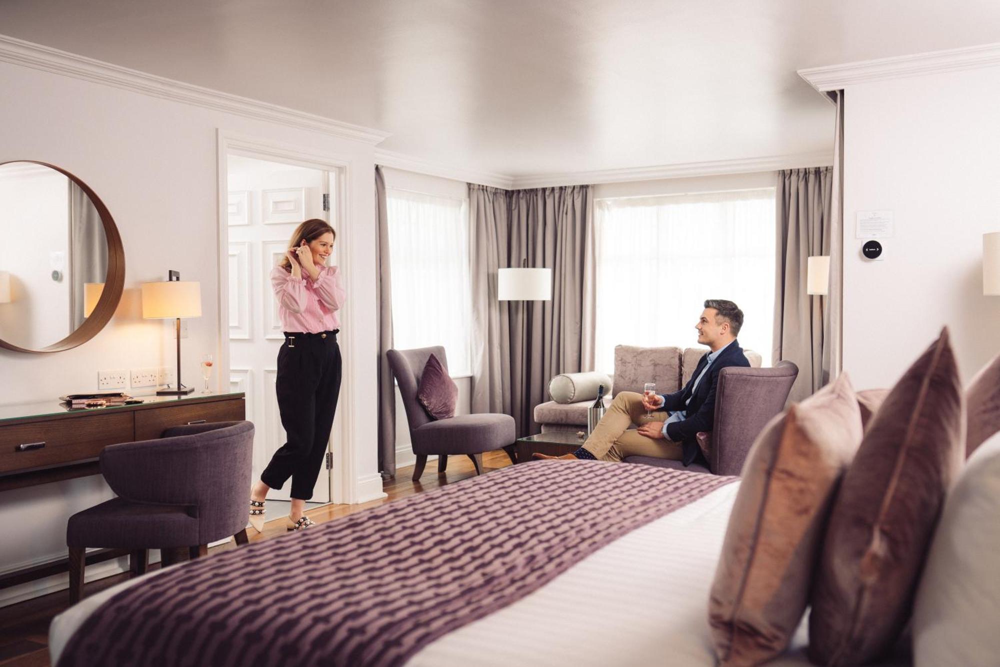 Ivanhoe Inn And Hotel 벨파스트 외부 사진